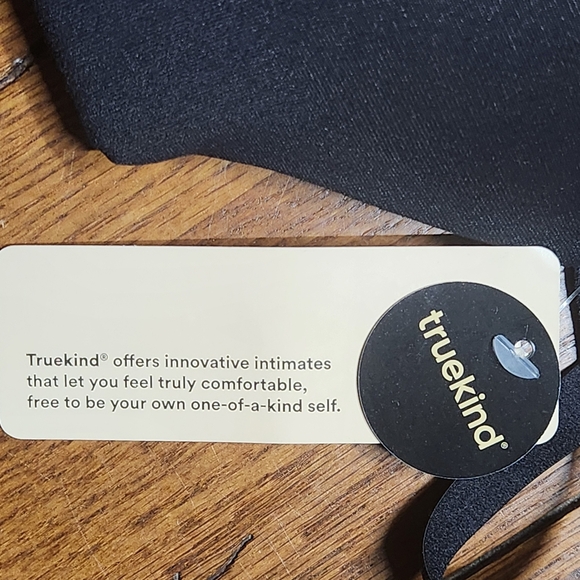 Truekind Daily Comfort Wireless Shaper Bra Black Size Large NWT - Picture 6 of 6
